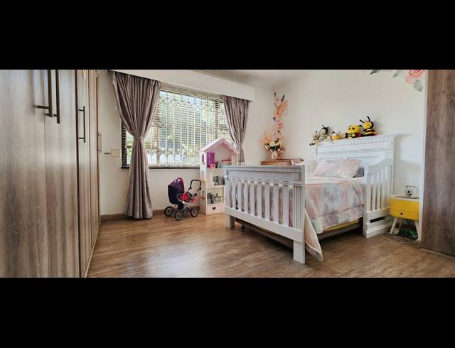 5 BEDROOM HOUSE FOR SALE IN SASOLBURG EXT 4